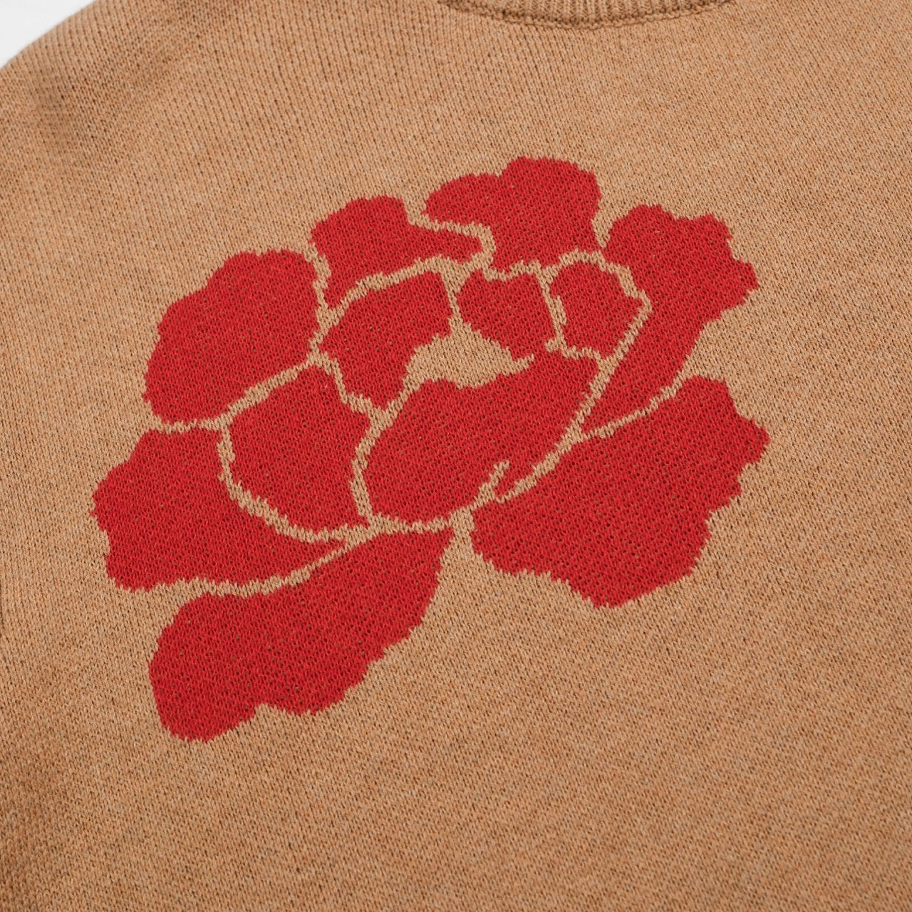 Men's coffee-colored floral 1950s knit T-shirt