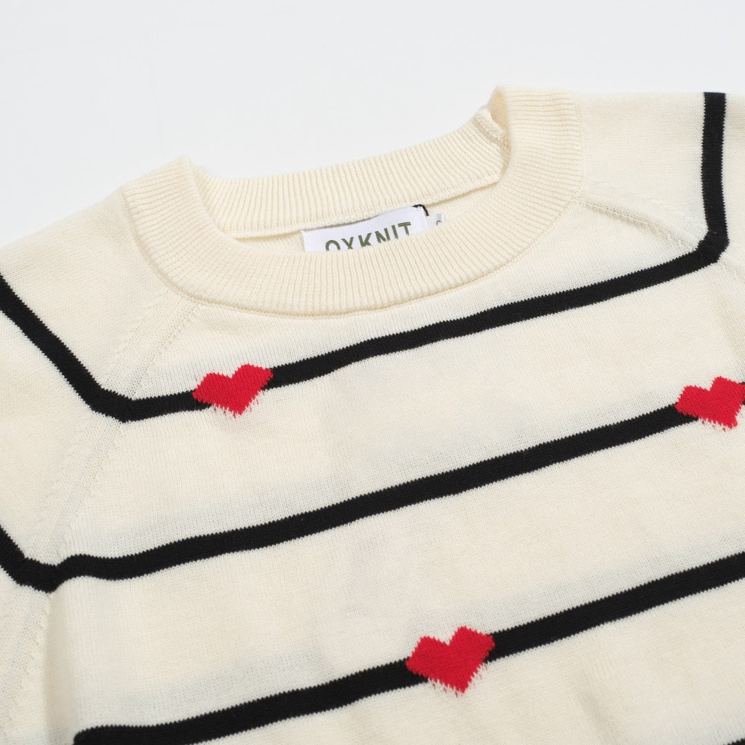 Women's white heart striped knitwear-Cropped Length