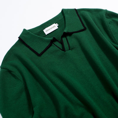 Men's retro green V-neck knit polo shirt