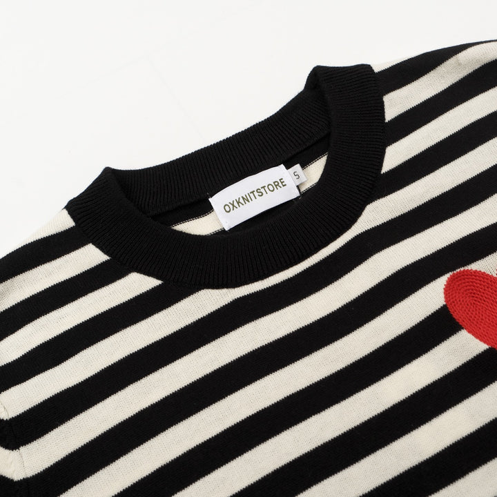 Vintage knit T-shirt for women with black stripes and hearts