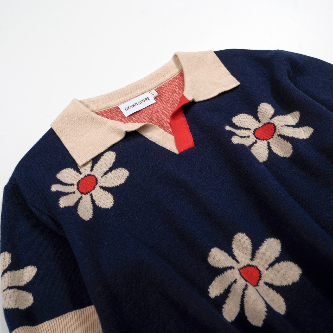 Men's dark blue vintage floral jacquard V-neck knit top