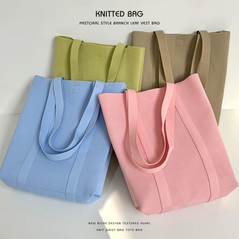 Solid color knitted tote bag