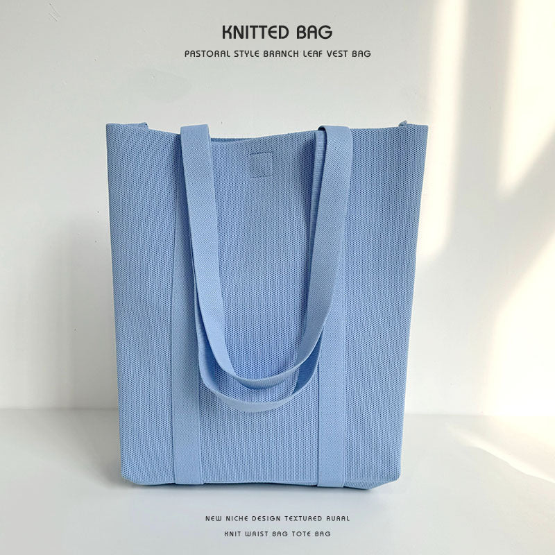 Solid color knitted tote bag