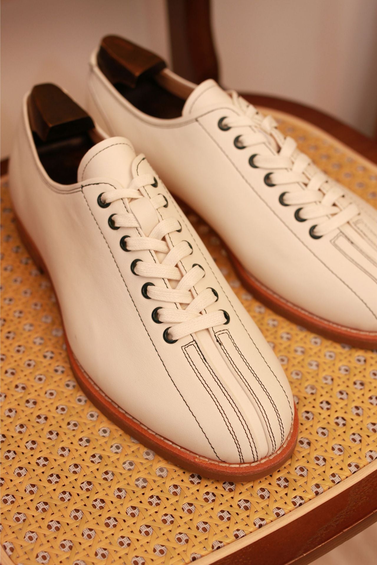 Bowling style casual shoes on sale