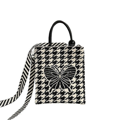 Luxurious patterned shoulder and crossbody knitted bag