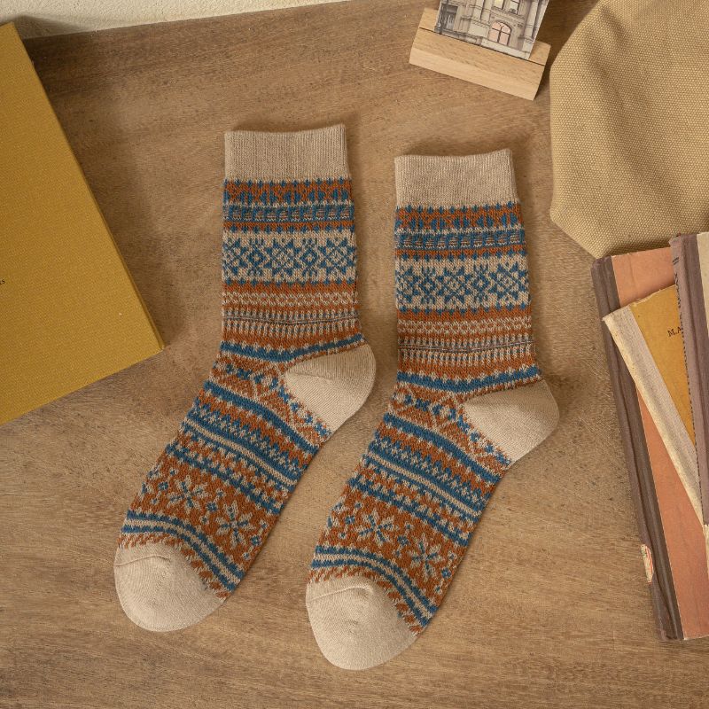 Herbst- und Winter -Retro -Baumwoll -Männer -Geometrische Jacquard -Socken