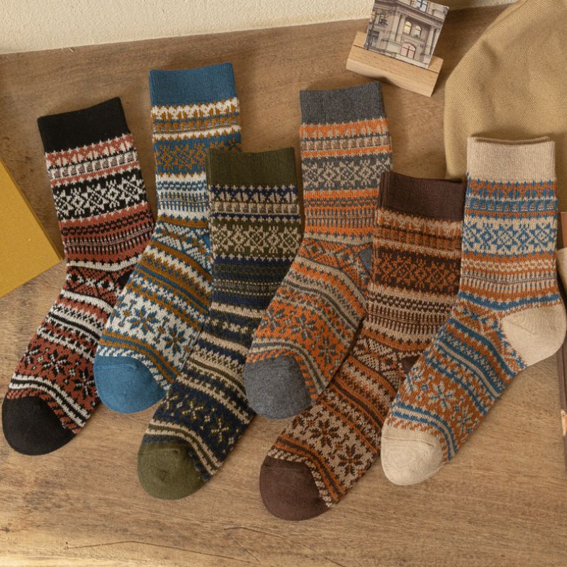 Autumn and winter retro cotton men's geometric jacquard socks