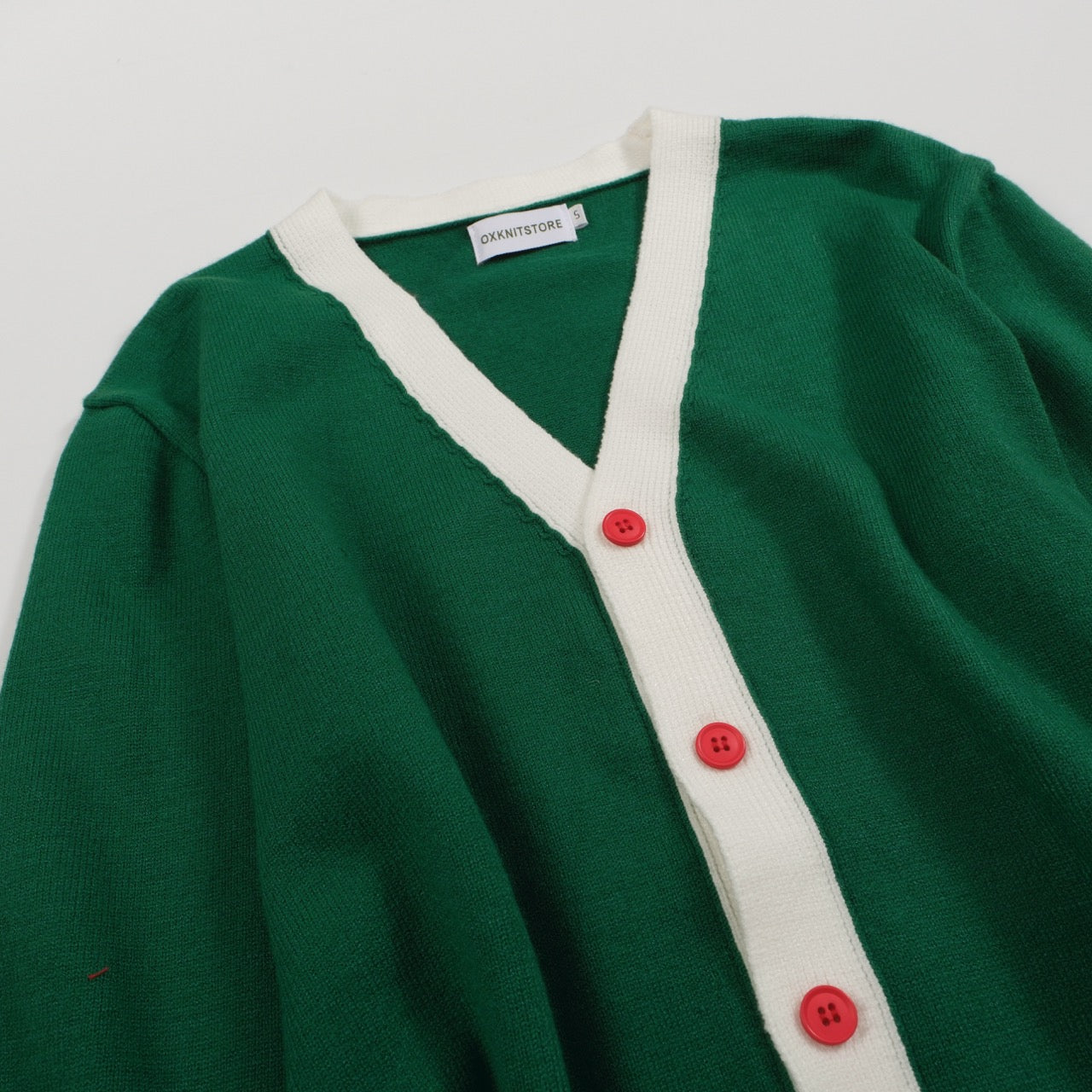 Men's green vintage knit cardigan sweater