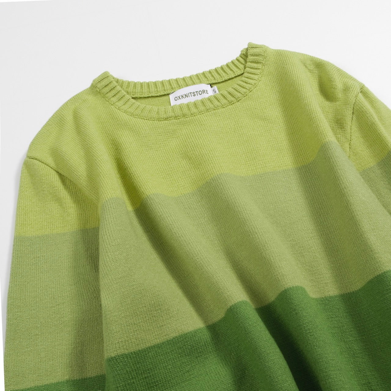 Men's Green Gradient Sweater – Classic Knitwear for Effortless Style