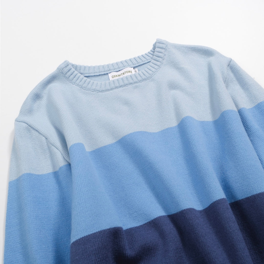 Men's Classic Blue Gradient Knit Sweater – Soft and Stylish Color Block Pullover for Timeless Comfort