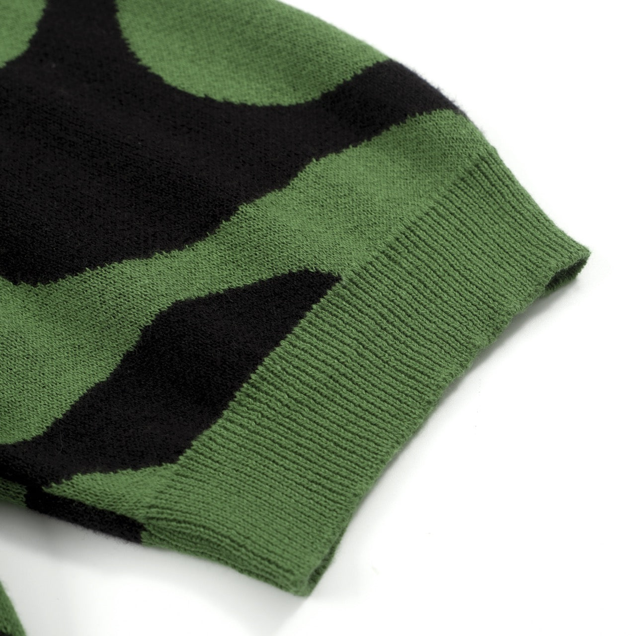 Men's Green Knitted Polo With Black Wave