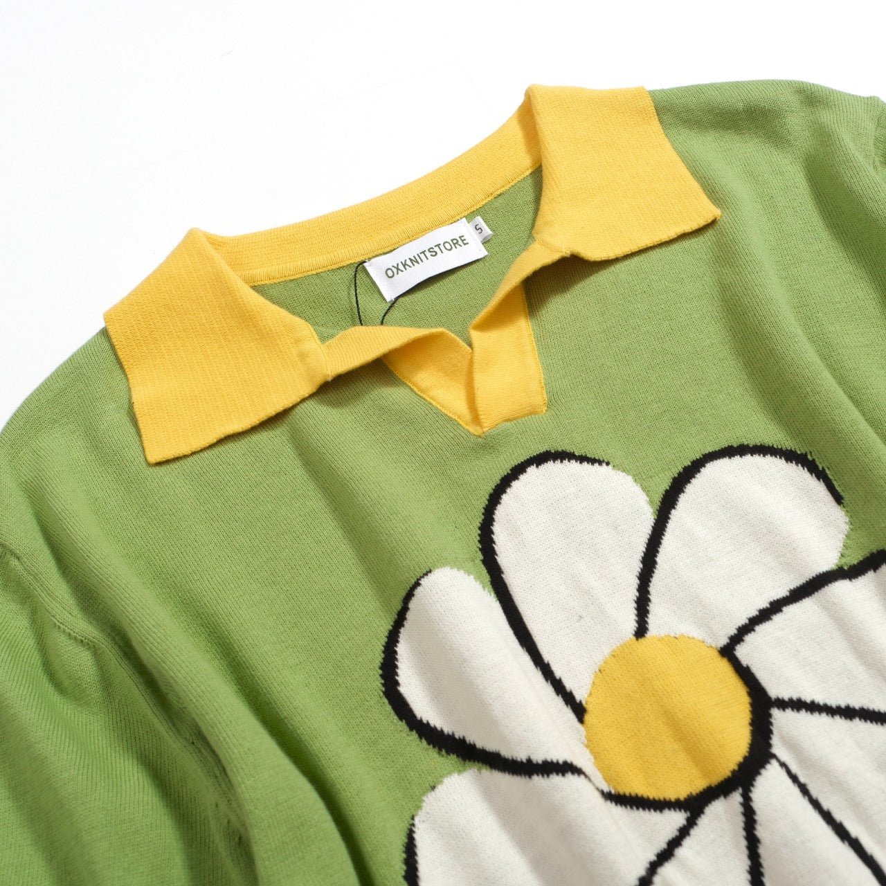 Men's Green Knitted Polo With Flower