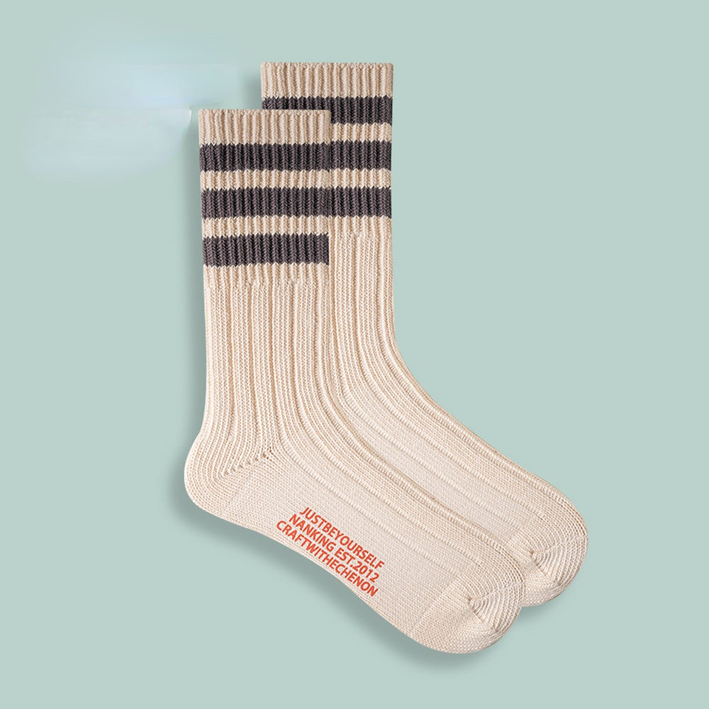 Chaussettes longues rétro en coton peigné épaissi de couleur unie