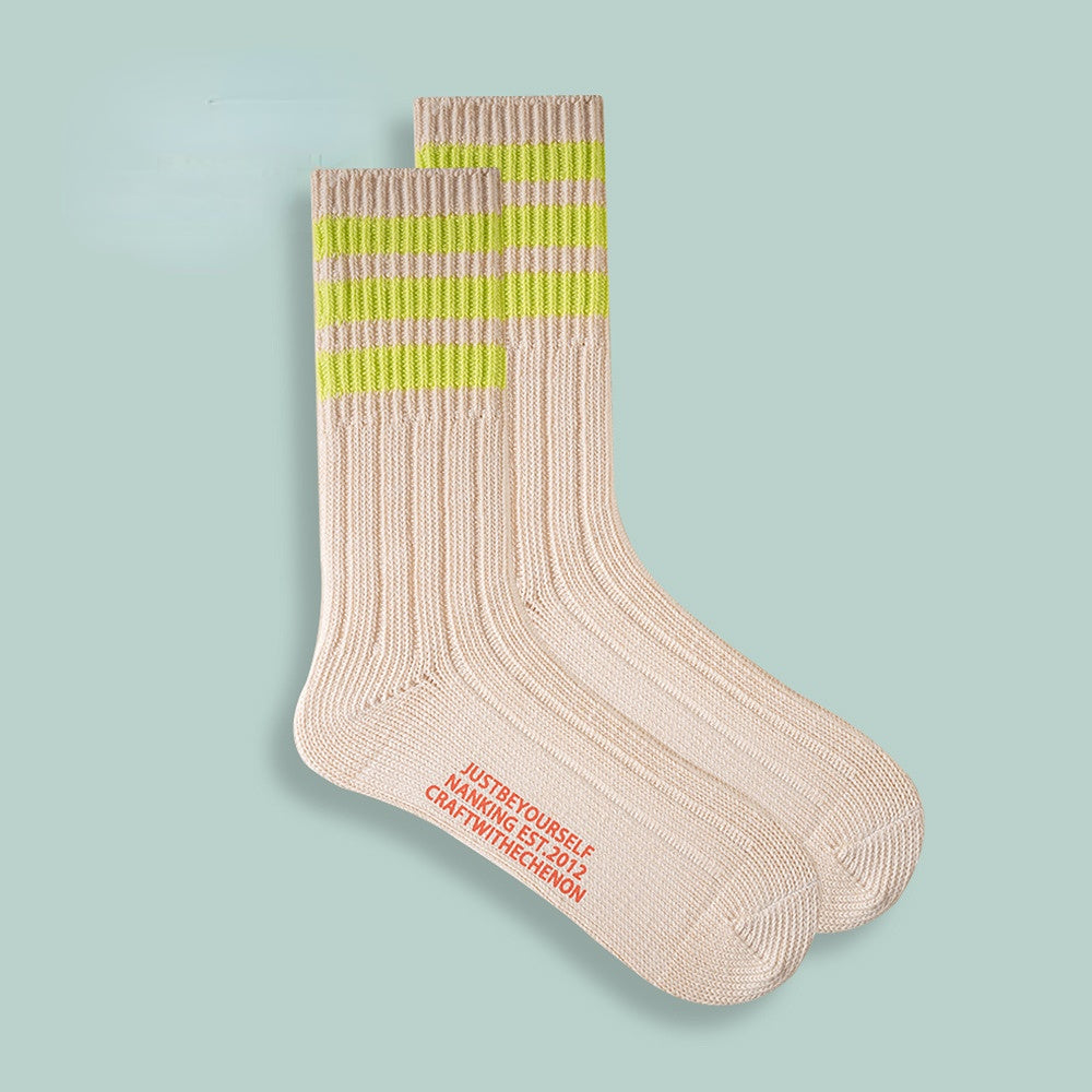 Chaussettes longues rétro en coton peigné épaissi de couleur unie